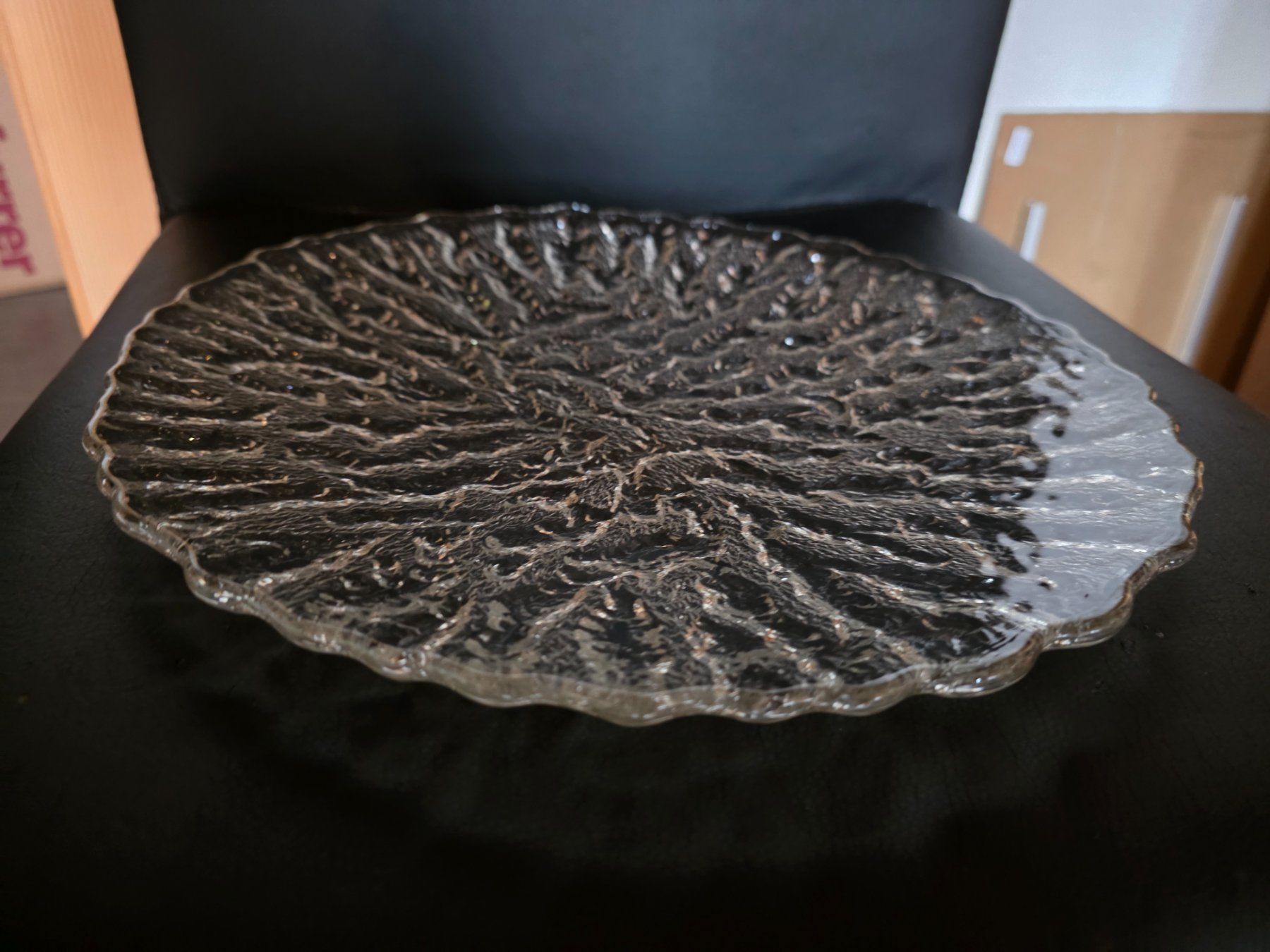 Servierplatten: schwere massive Glas Servier Platte Kuchen Tortenplatte – Gebraucht aus Walterswil BE von Lonitti