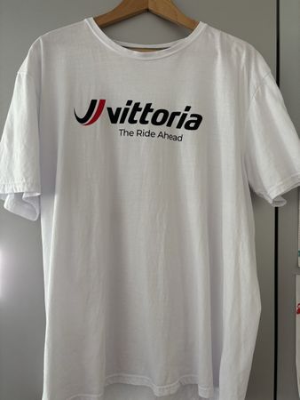 T-Shirt Vittoria Tyres “ride bikes not tanks” XXL