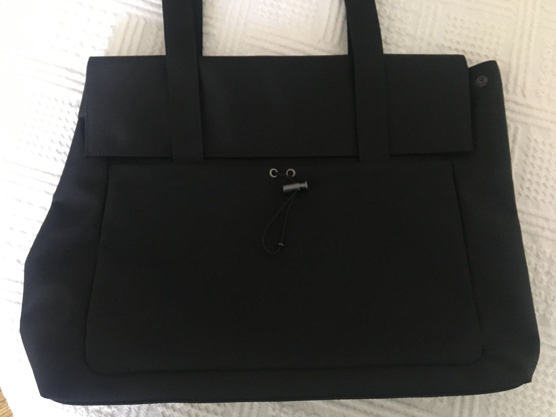 Esprit Borse: Tasche – Nuovo (secondo la descrizione) da Kriens venduto da cha_5yhb