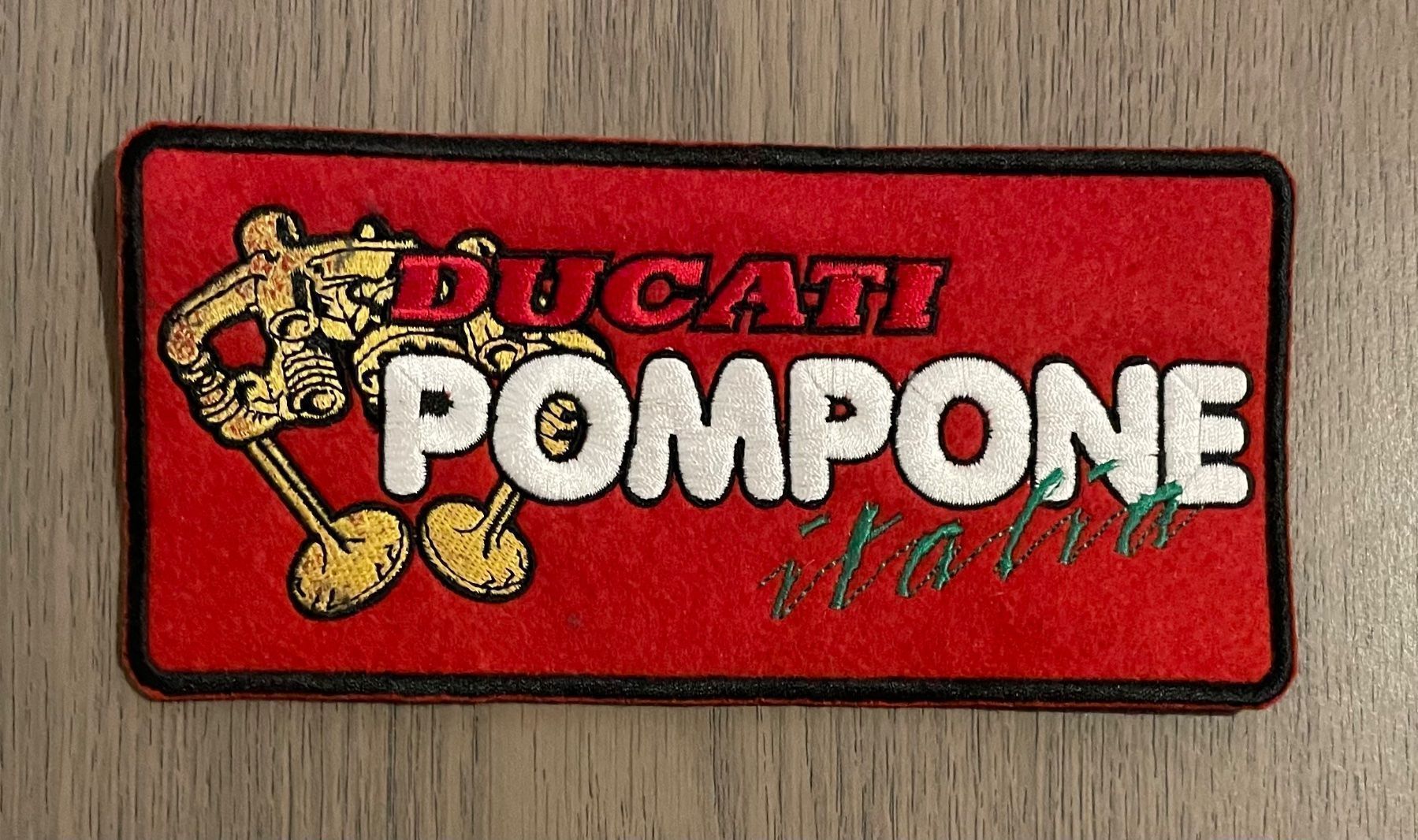 Ducati Placchette & Badge: Ducati Pompone Italia Patch – Usato da Wichtrach venduto da BRASLETTI_76