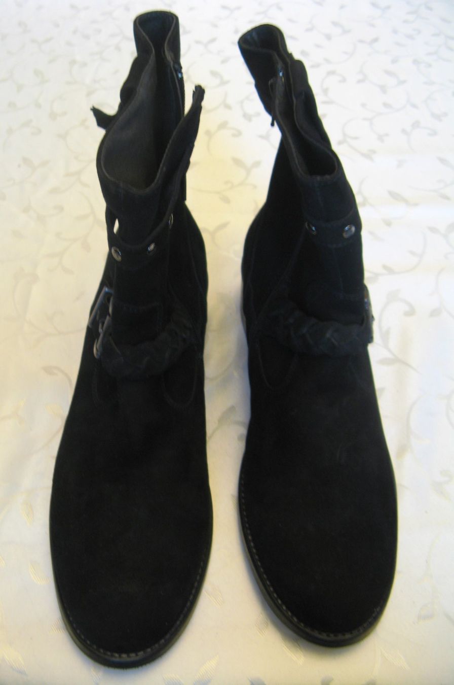 Scarpe da donna: Damenstiefel Wildleder Grösse 44 – Nuovo (secondo la descrizione) da Frauenfeld venduto da Interessent1