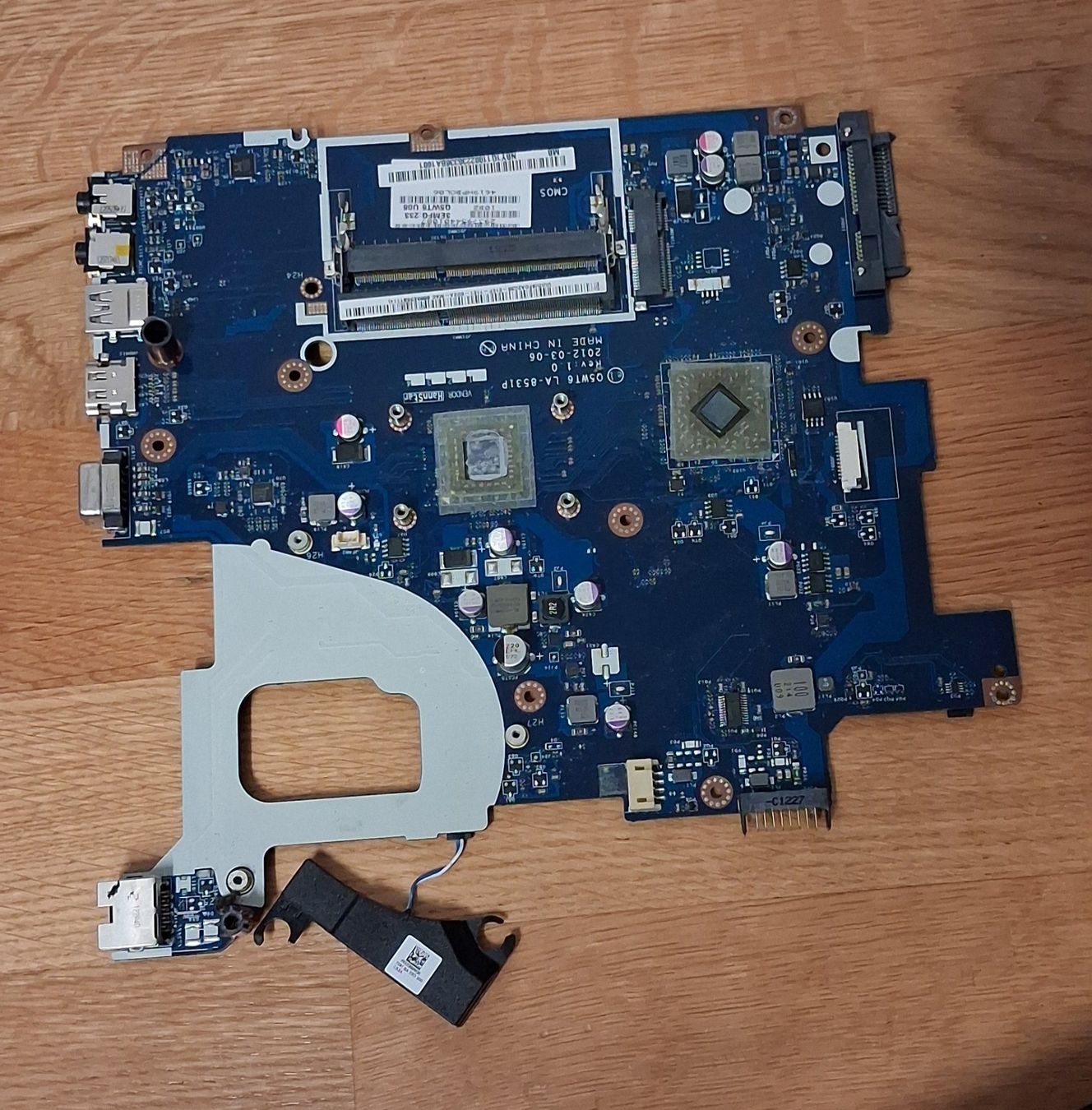 Schede madri: Mainboard laptop – Difettoso da Bern venduto da KavIndustries 1