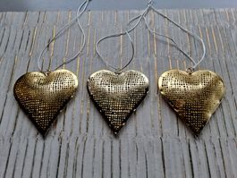 3x Goldene Herzen, Metall, Vintage