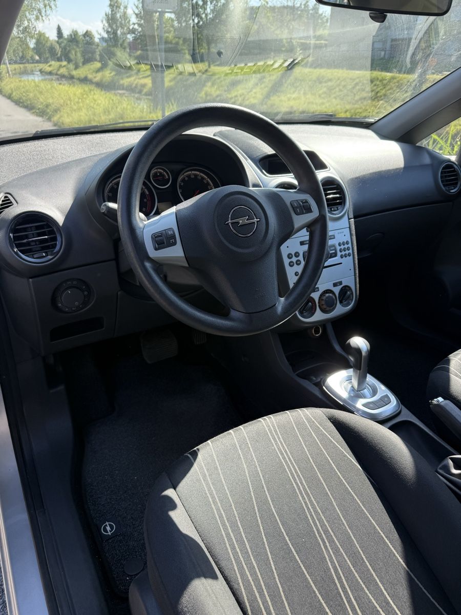 Opel Autos: Opel Corsa 1.2 Automat – Gebraucht aus Widnau von SBCars1 6
