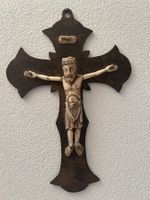 Altes Kruzifix