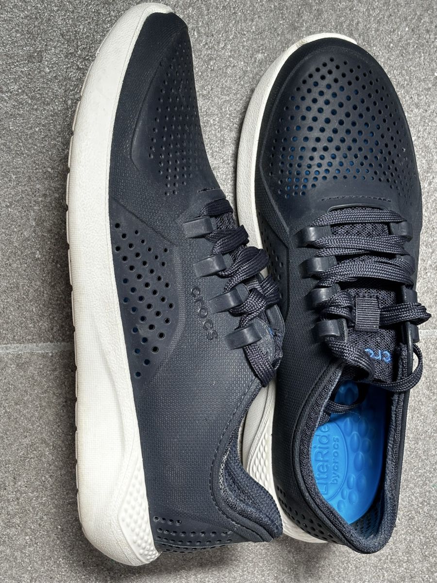 Crocs Scarpe da uomo: Crocs LiteRide Sneaker Grösse M7, Dunkelblau – Usato da Zürich venduto da talys 2