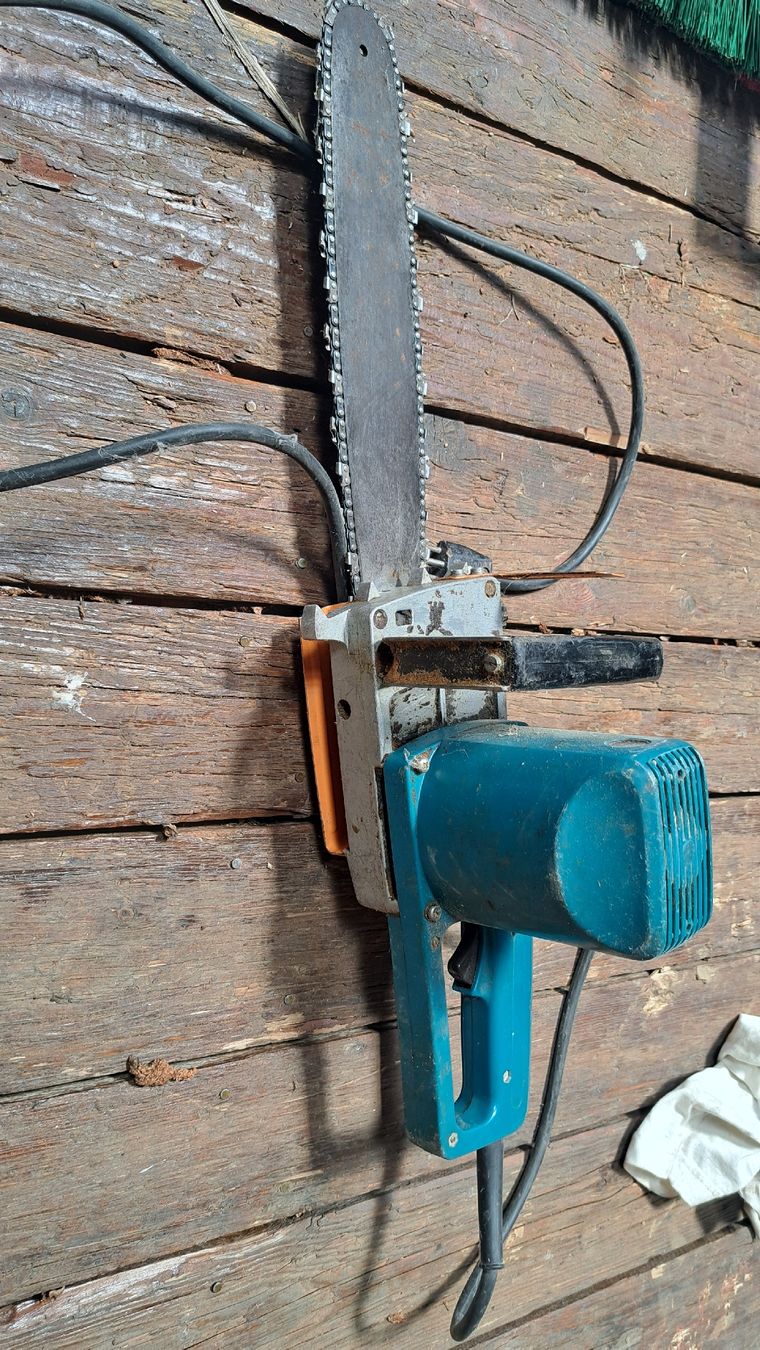 Makita Seghe: Elektrokettensäge – Usato da Rumisberg venduto da Forstmichel 1