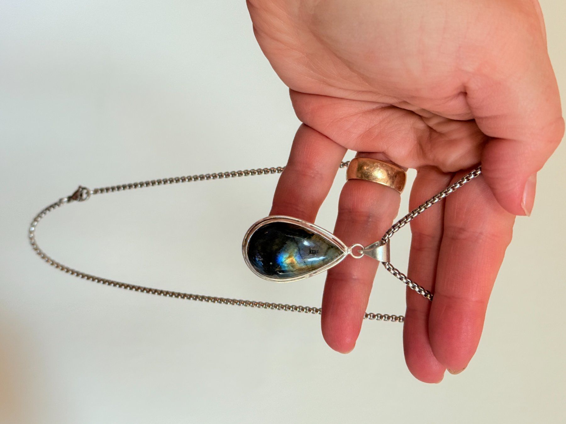 Catenine: Collier Labradorite - Bijou Élégant, Neuf! – Nuovo e nell'imballaggio originale da Genève venduto da AGBERG 6