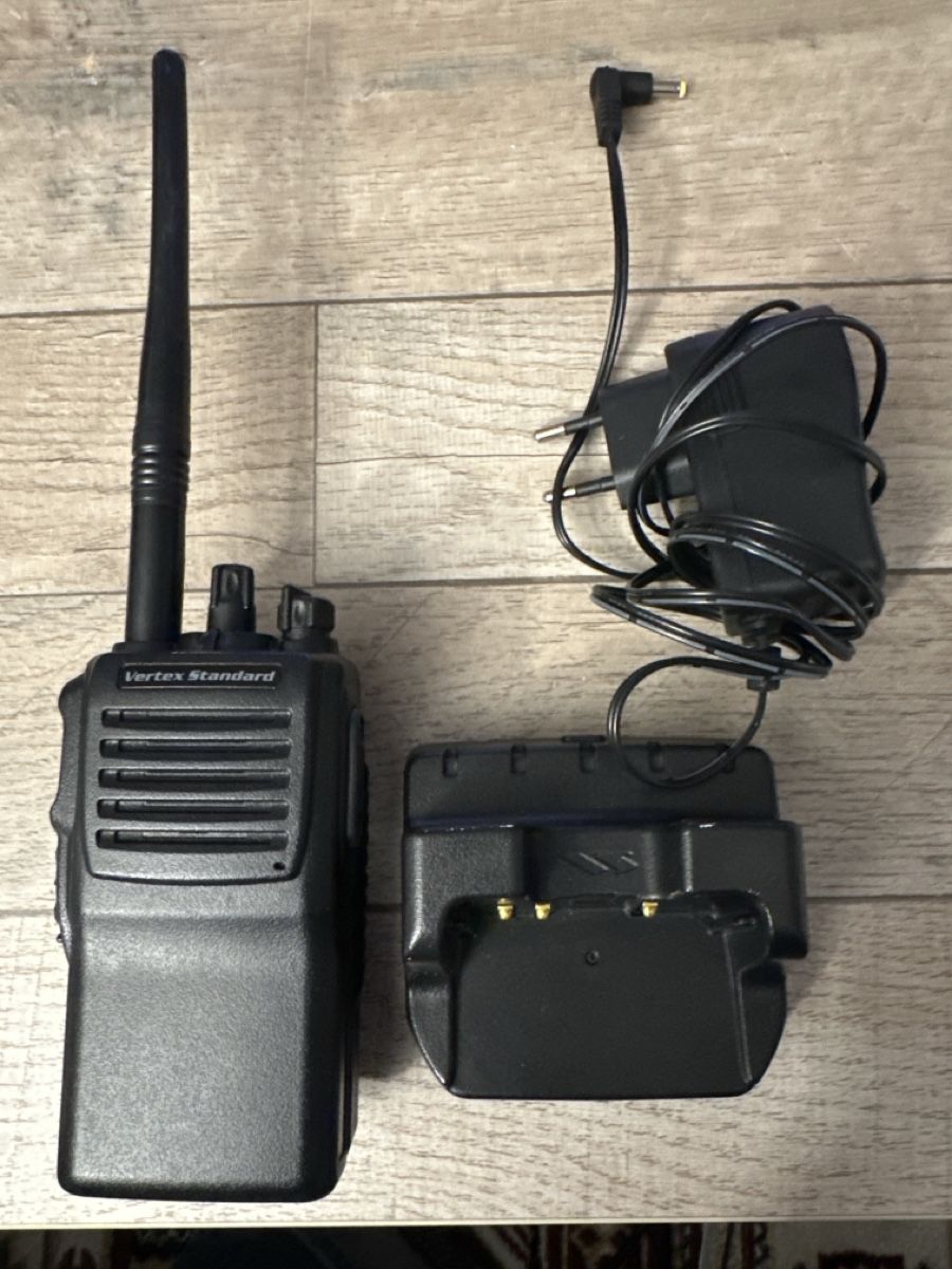 Radiocomunicazione: Vartex VX-230 Notfunk – Usato da Emmenbrücke venduto da Marktonline