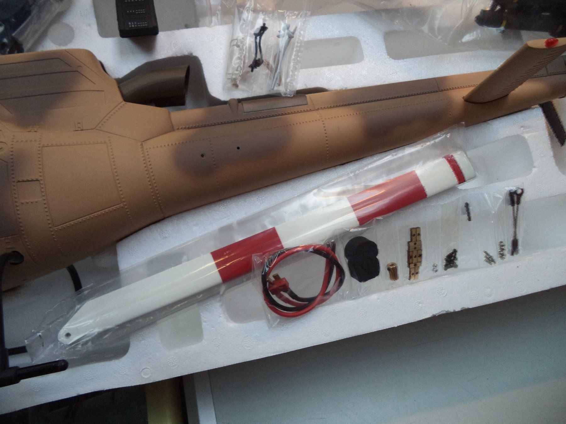 Modellismo RC: SKYRUSH AS350 B3 Scale 470er – Nuovo e nell'imballaggio originale da Rieden AG venduto da Wirth03 2