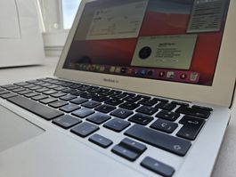 Apple MacBook Air 11 Zoll super kompakt reise-laptop