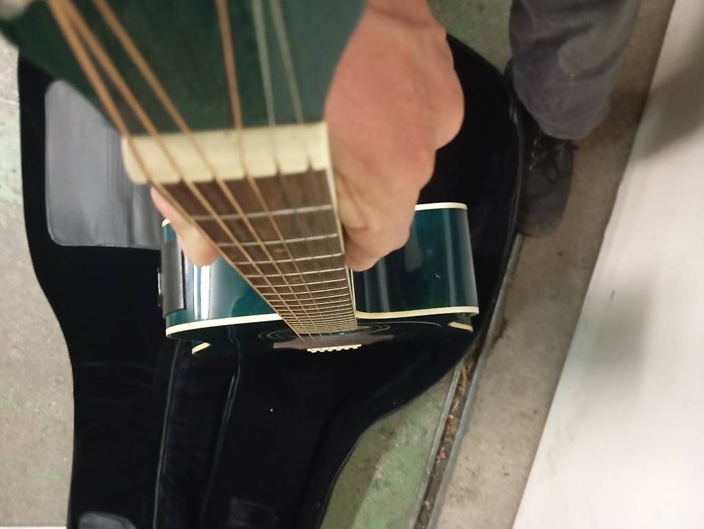 Hohner Strumenti musicali: Hohner Gitarre HW440TE – Usato da Basel venduto da Petergunn 4