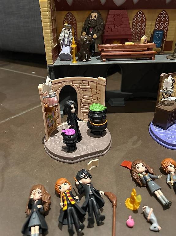 Giocattoli: Chateau Harry Potter  – Usato da Lausanne venduto da acietri 1
