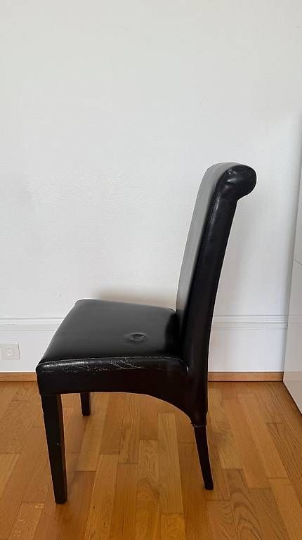 Chaises: 8 Esstischstühle – D'occasion à Zürich par Anna.Maria011 1