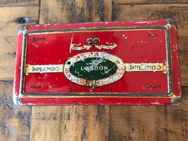 Alte Blechdose England