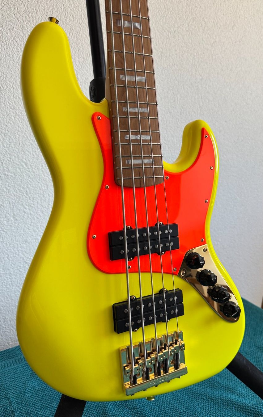 Fender Instruments de musique: Fender MonoNeon Jazz Bass V – Neuf (Voir description) à Binningen par Neptun2027 1