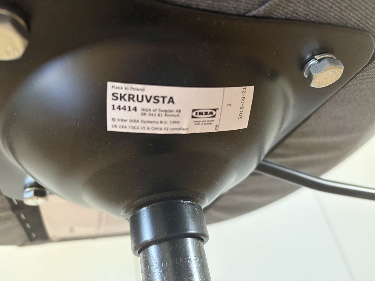 Ikea Sedie: Sedia IKEA SKRUVSTA – Usato da Bôle venduto da dany2021 1