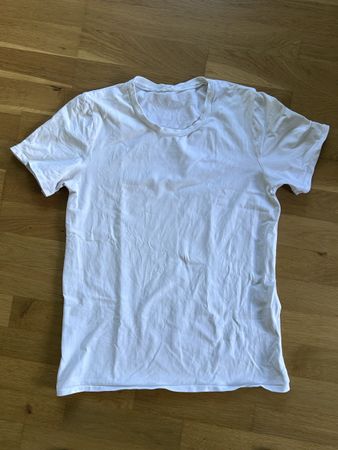 Weisses Tshirt