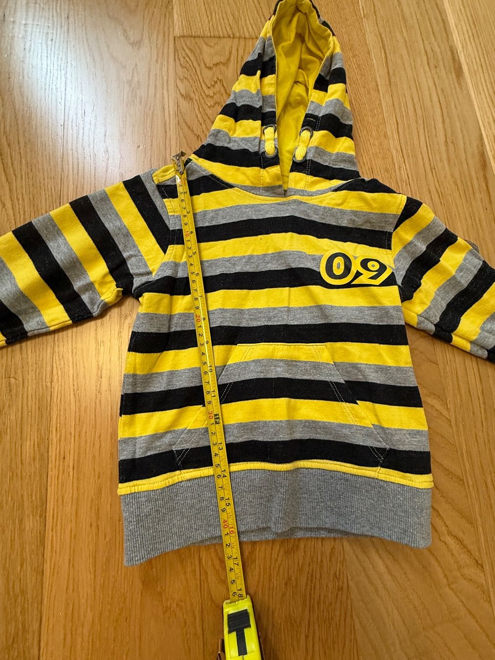 BVB Lotti & Set di vestiti: BVB Jogginganzug und Pullover Gr. 98-104 – Usato da Uetikon am See venduto da Fraufox1 7