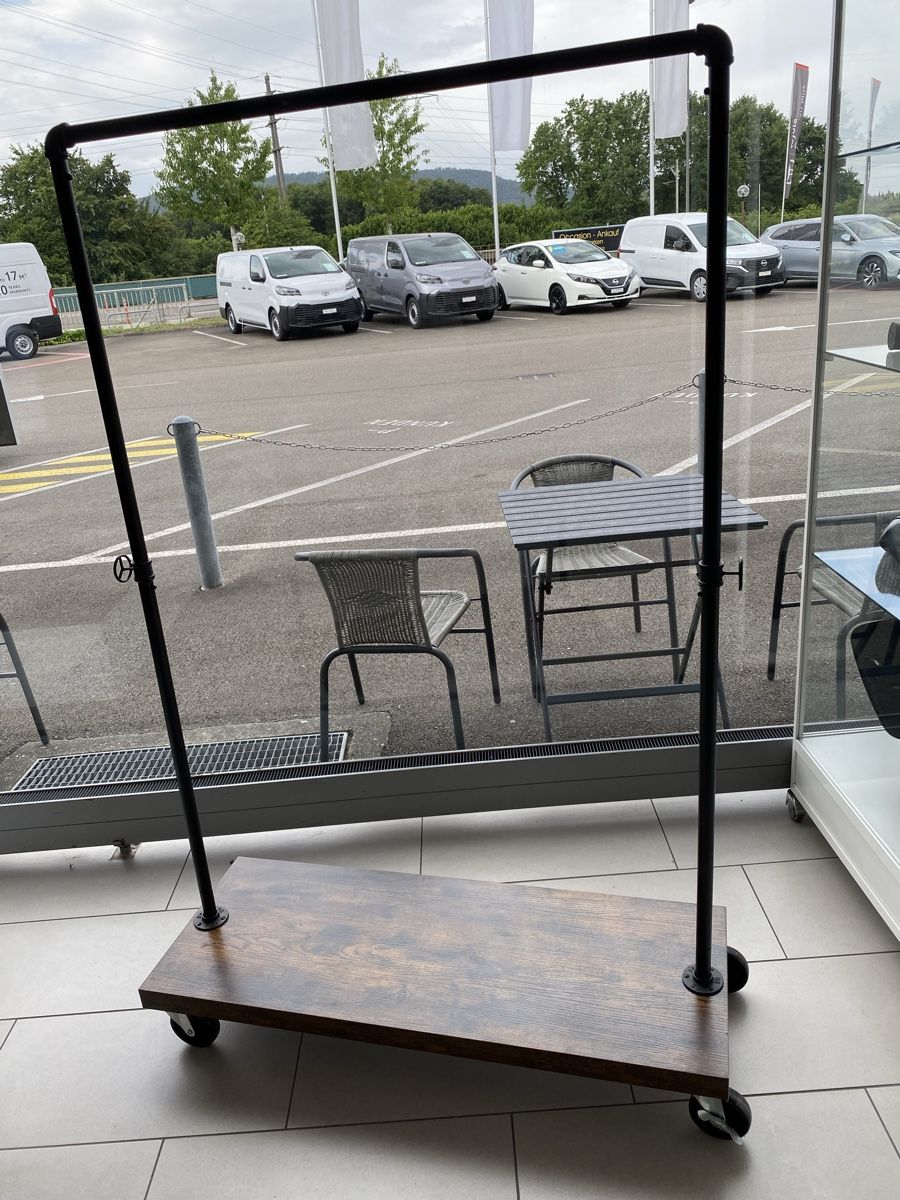 Garderobe: Kleiderständer  – Gebraucht aus Hägglingen von Karin0802