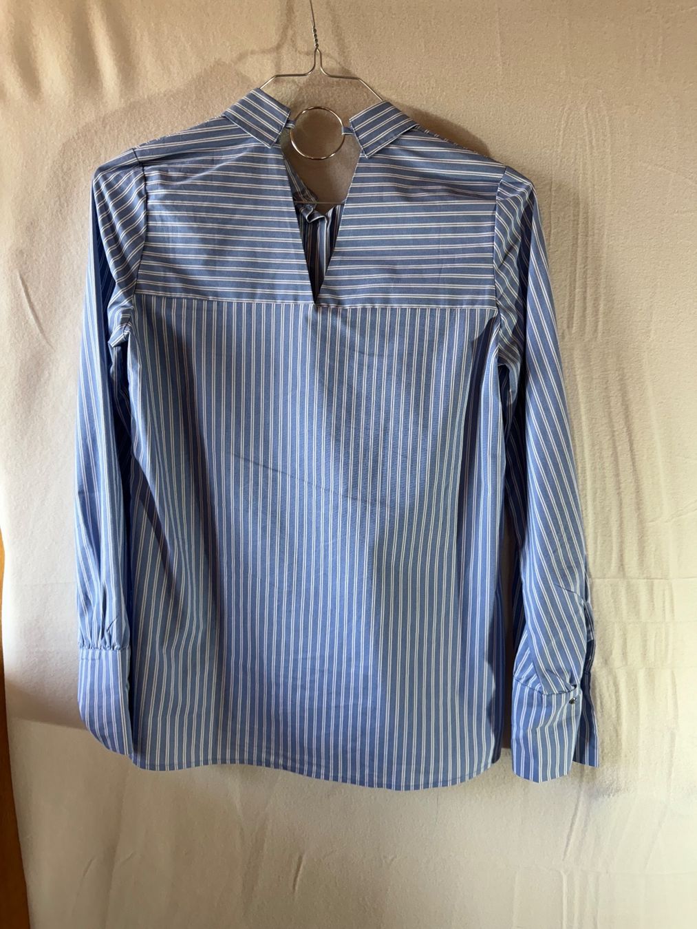 Camicette: Gestreifte Bluse mit Blumenmuster  ca Gr. S – Usato da Grosswangen venduto da second_hand_dress 4