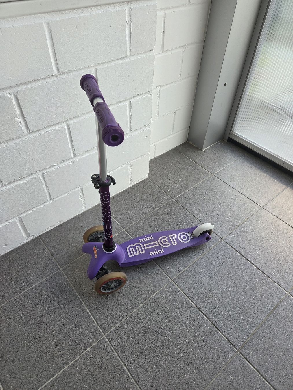 Micro Kickboard: Kickboard – Difettoso da Birr venduto da SonjaB84