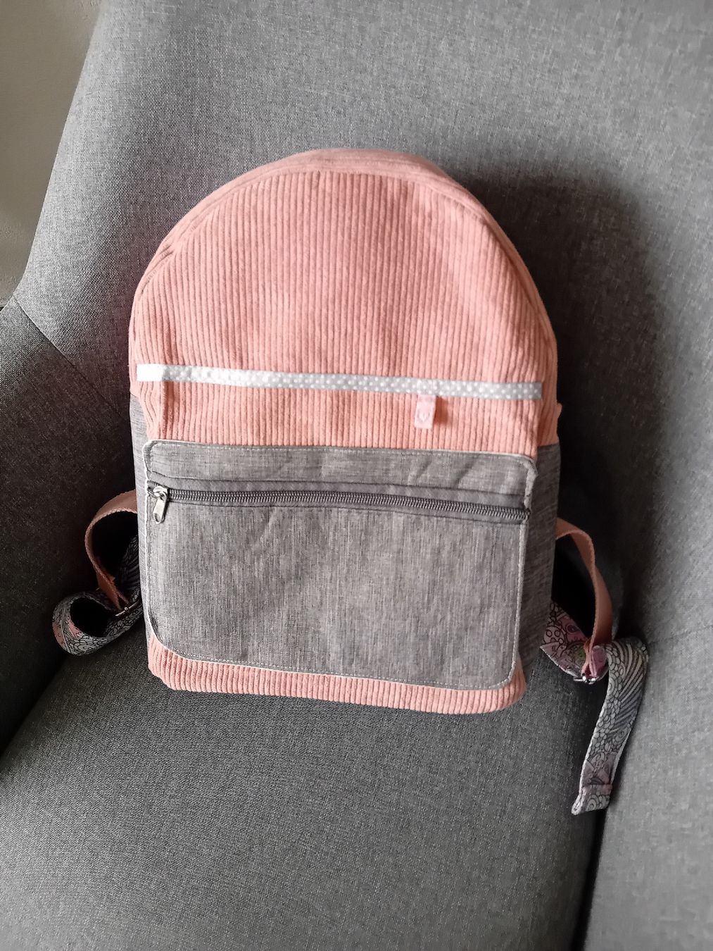 Zaini: Neuwertiger, Cord Rucksack,handarbeit – Nuovo (secondo la descrizione) da Burgdorf venduto da carodesign1