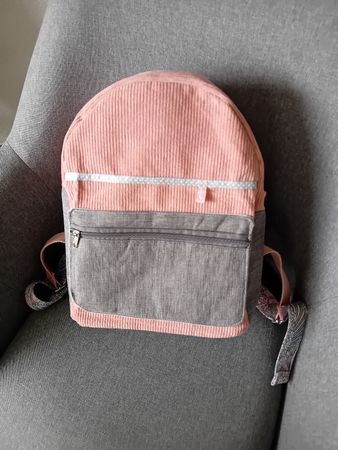 Neuwertiger, Cord Rucksack,handarbeit