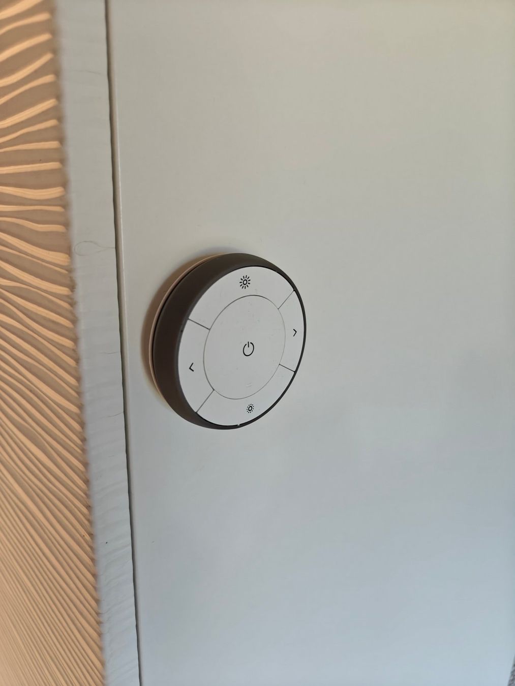 Ikea Schränke: Geräumiger Kleiderschrank – Gebraucht aus Bilten von And12 4