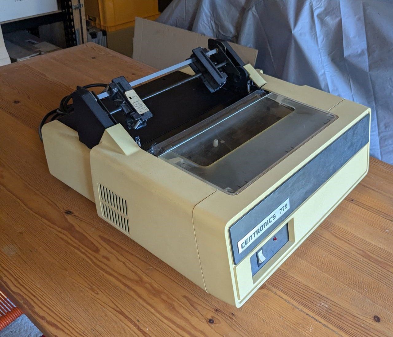 Stampanti: Nadeldrucker Centronics 779 – Usato da Gränichen venduto da Ricardo51 1