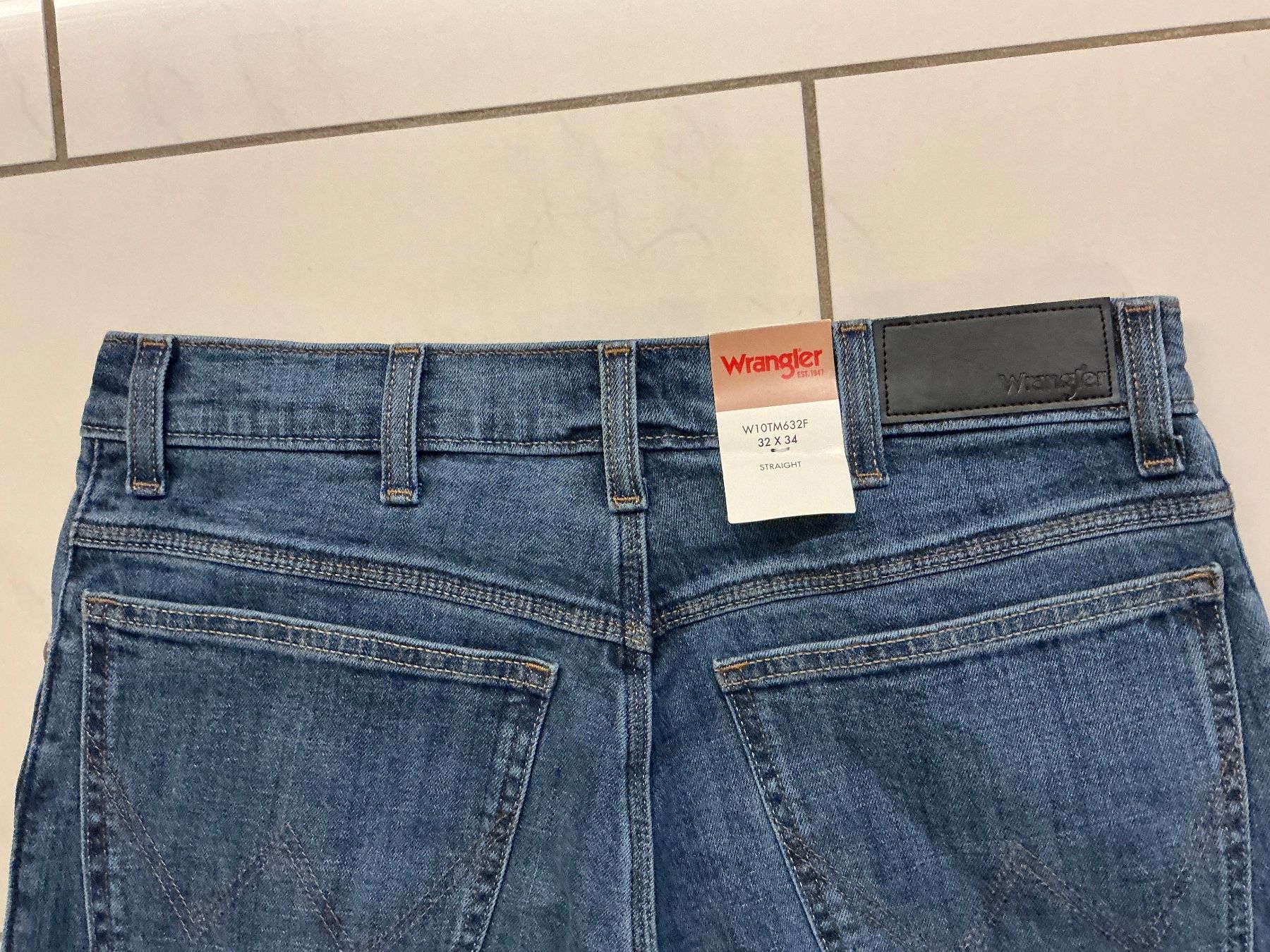 Wrangler Jeans: Wrangler Jeans Gr.32/34 – Nuovo e nell'imballaggio originale da Biel-Benken BL venduto da Sahra1 4