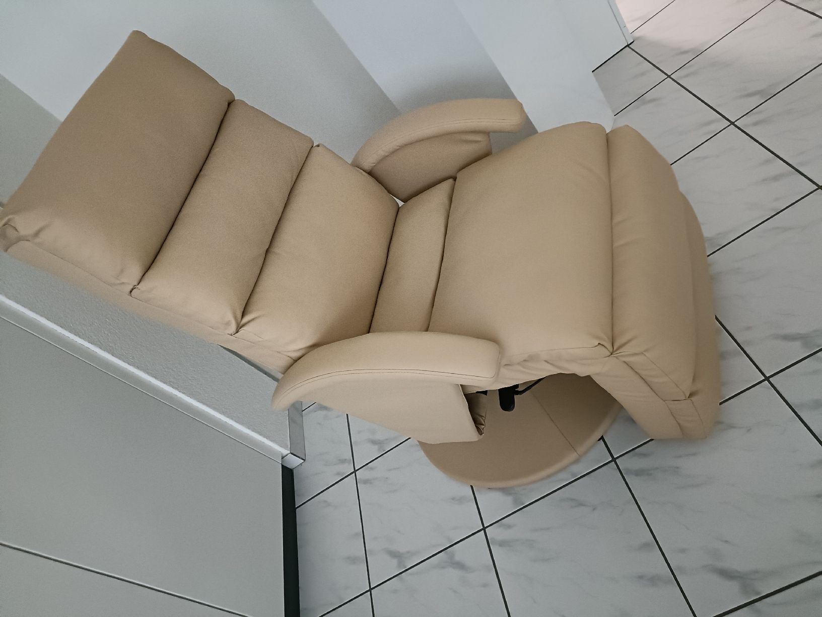 Sessel: Relaxsessel beige – Neu (gemäss Beschreibung) aus Gossau SG von scania1509 1