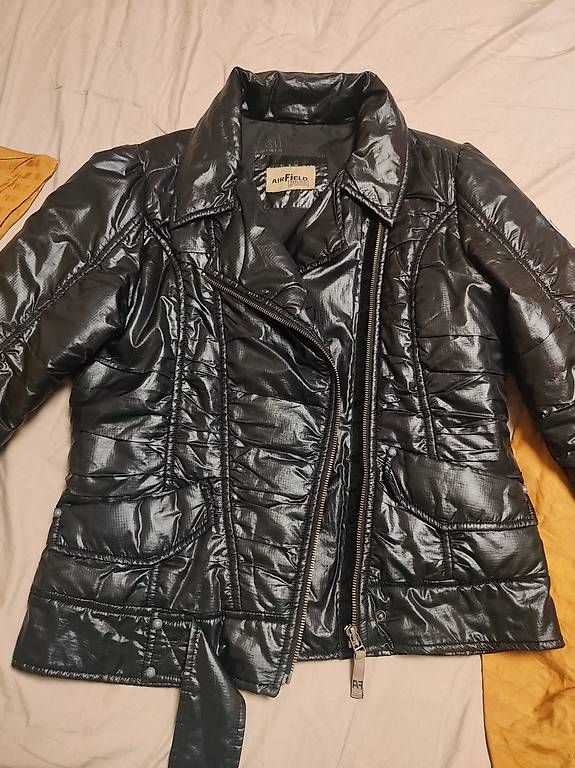 Airfield Giacche: Winter/Herbst Jacke air Field – Usato da Arbon venduto da karolina_frank