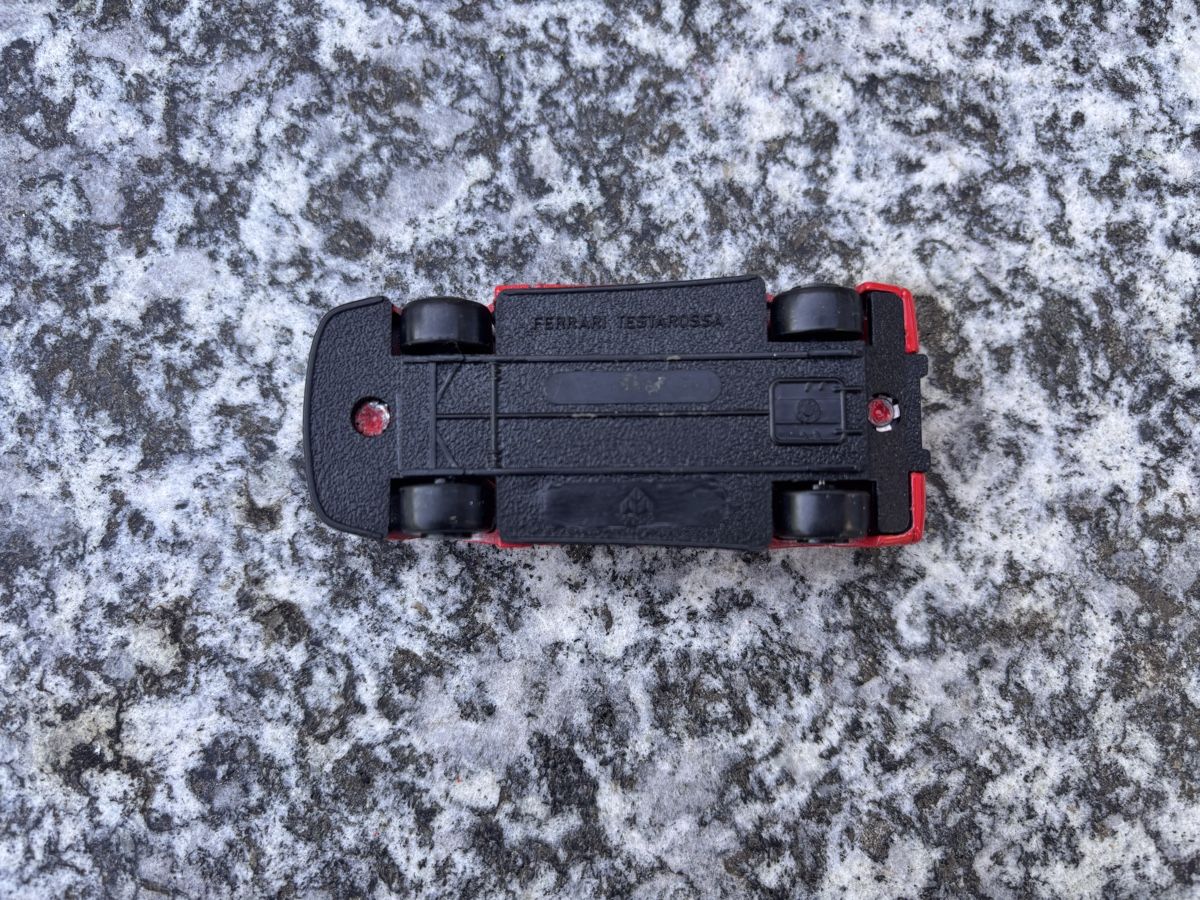 Matchbox Modellini d'auto: Matchbox Ferrari Testarossa – Usato da Bern venduto da justbetter 1