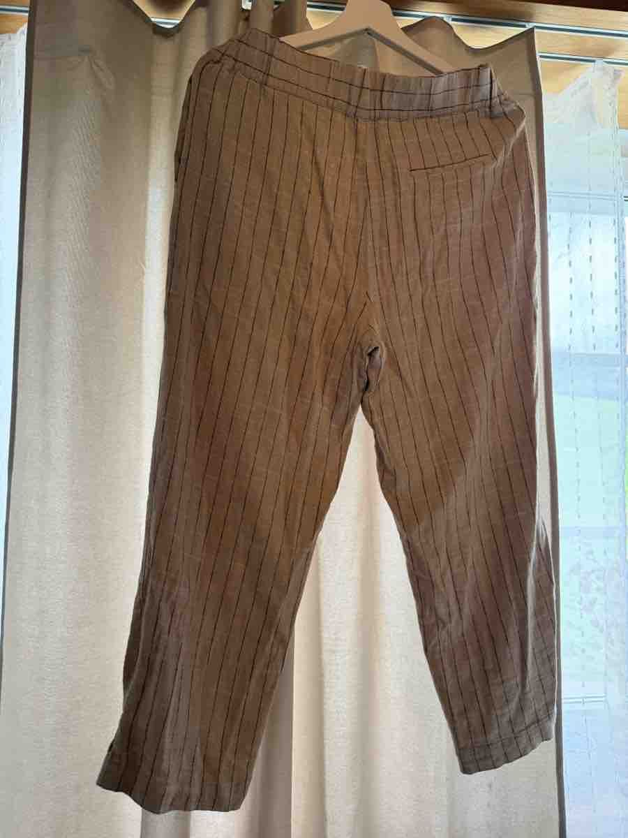 Zara Hosen: Zara Freizeithose Damen gestreift Grösse 40 – Neu (gemäss Beschreibung) aus Rümlingen von Secondhand_statt_neu 3