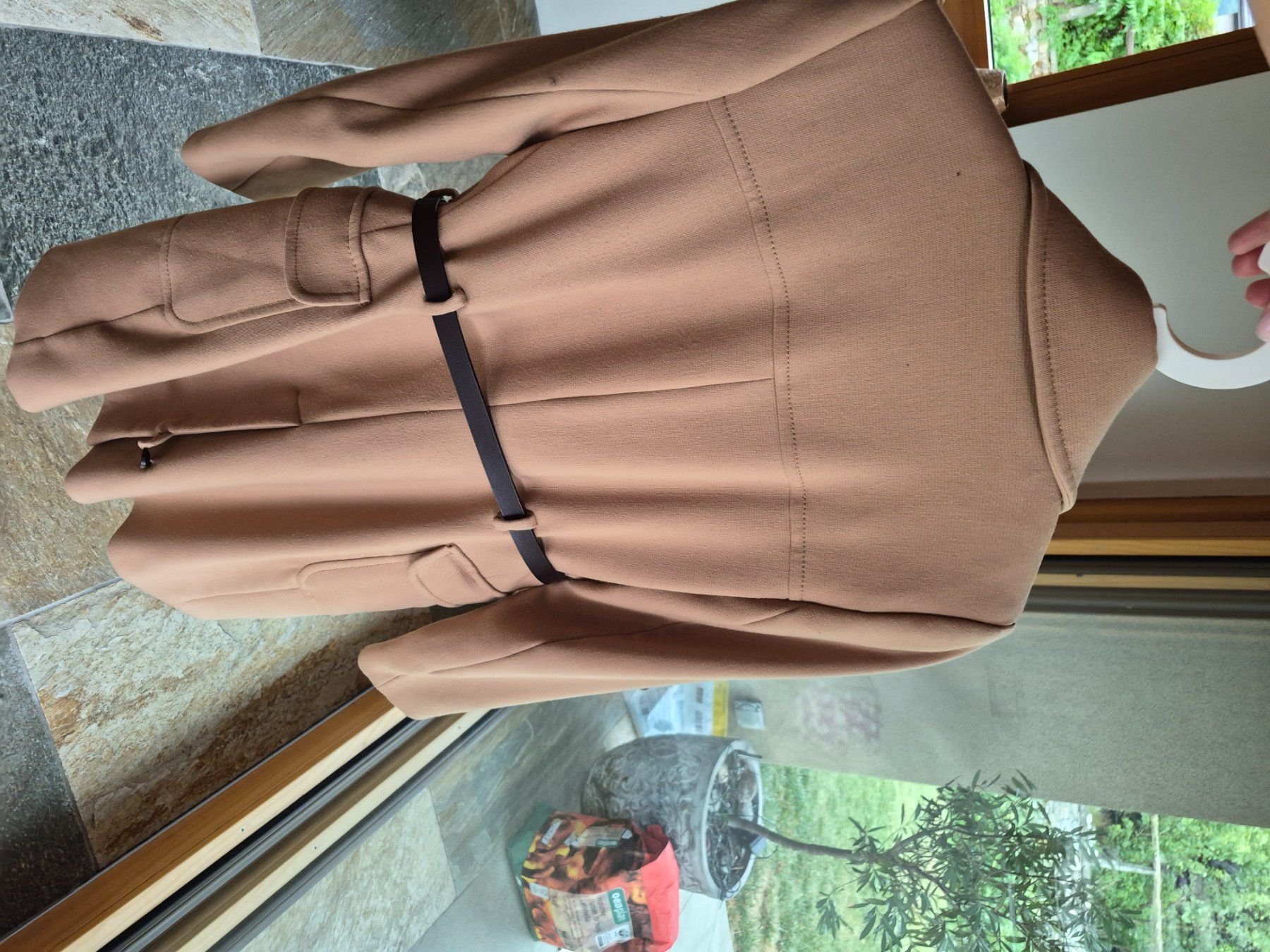 Mango Mäntel: Cappotto MANGO beige XS usato pochissimo – Gebraucht aus Aurigeno von TesBri 1