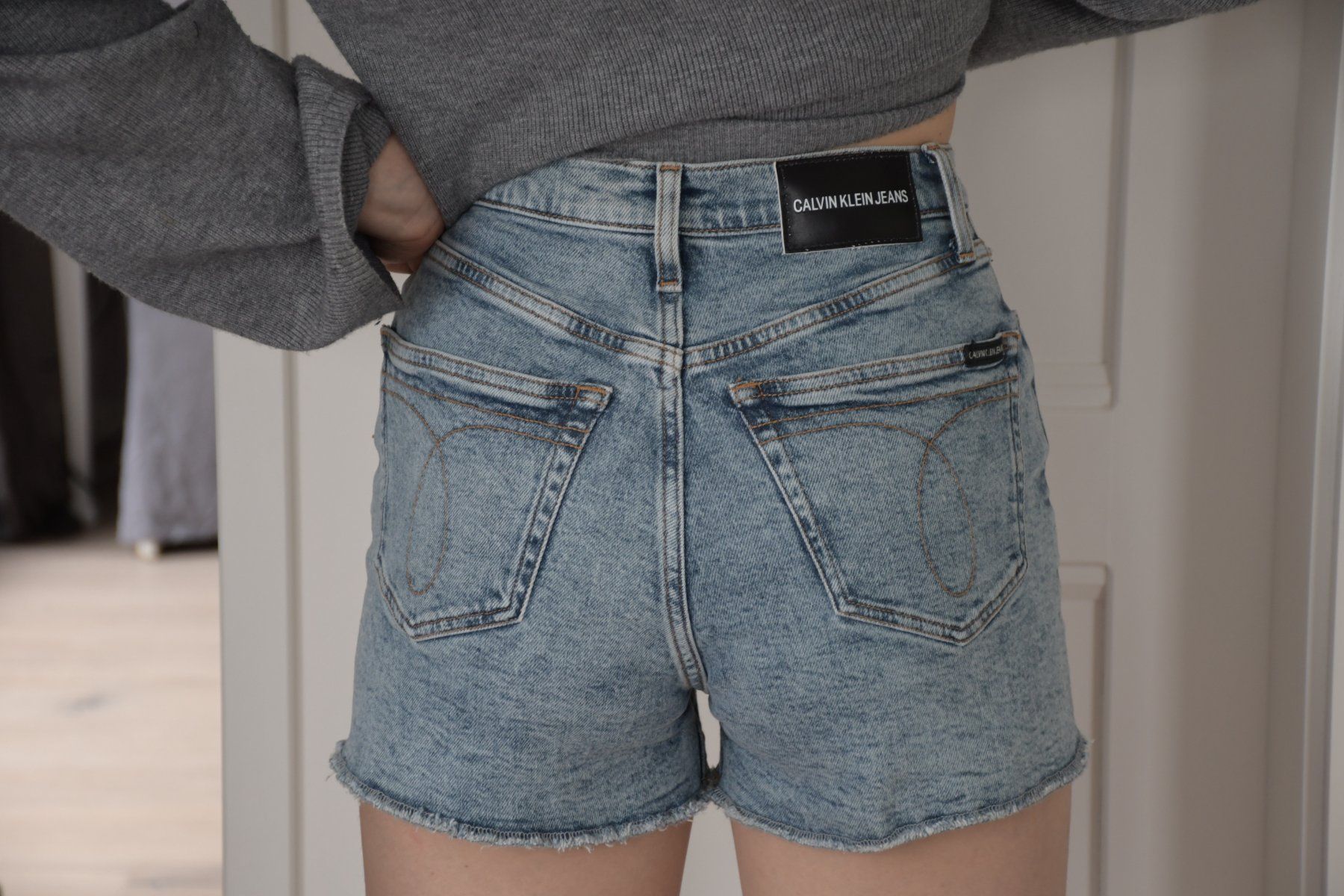 Calvin Klein Pantaloni: neu Schorts von Calvin Klein gr. 27 – Nuovo e nell'imballaggio originale da Nuglar venduto da Korsika2 2