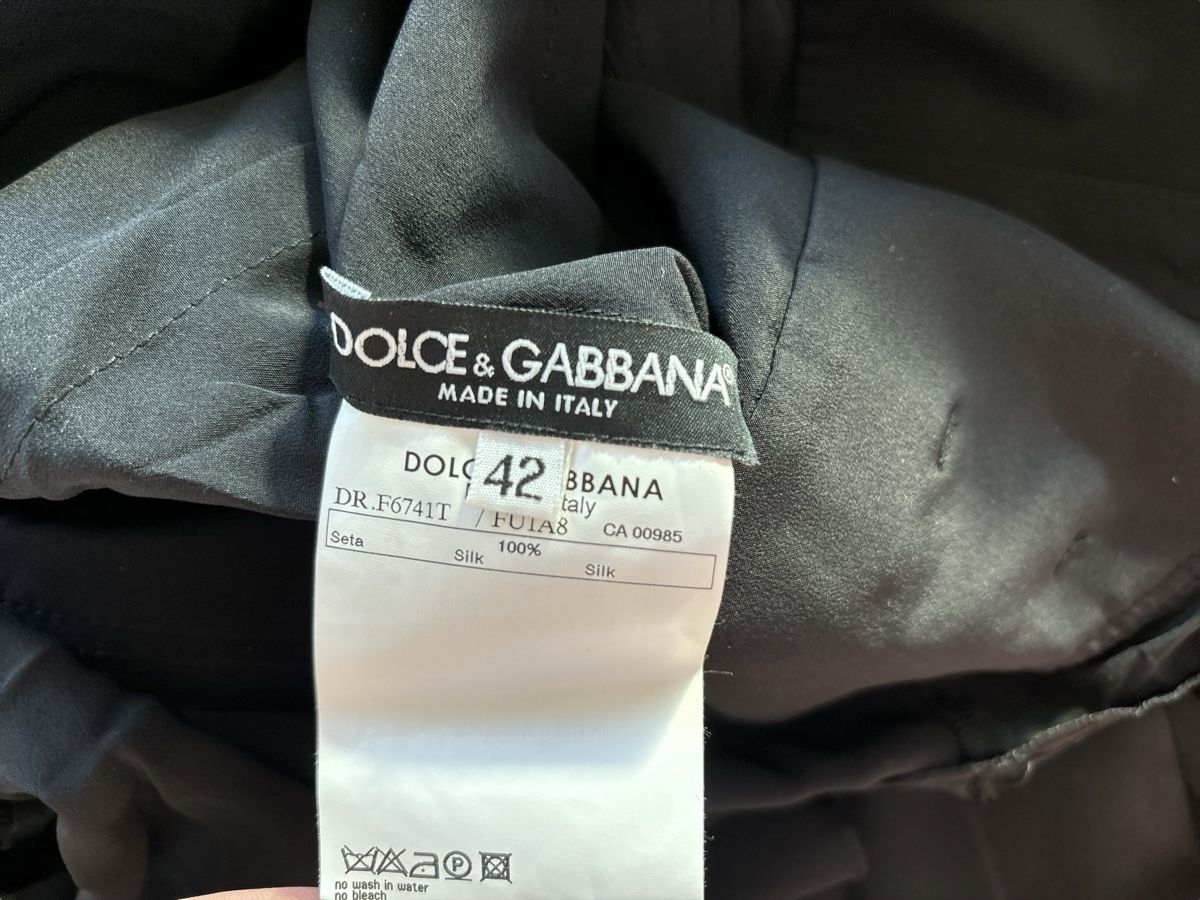 Dolce & Gabbana Vestiti: Robe en soie Dolce & Gabbana – Nuovo (secondo la descrizione) da Dotzigen venduto da SecondHandGems 6