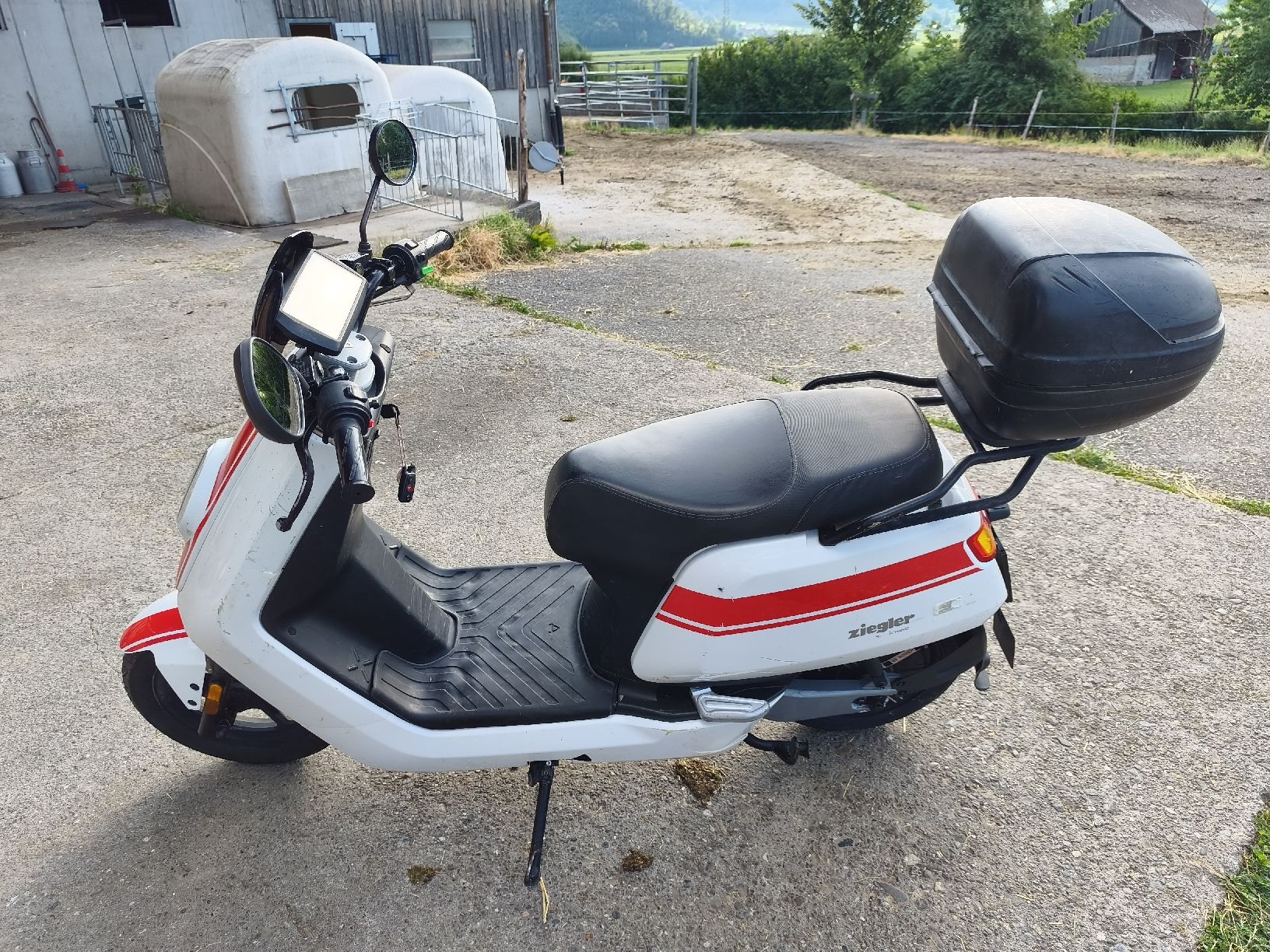 Scooter: E-Roller NIU – Usato da Benken SG venduto da BestBuy1988