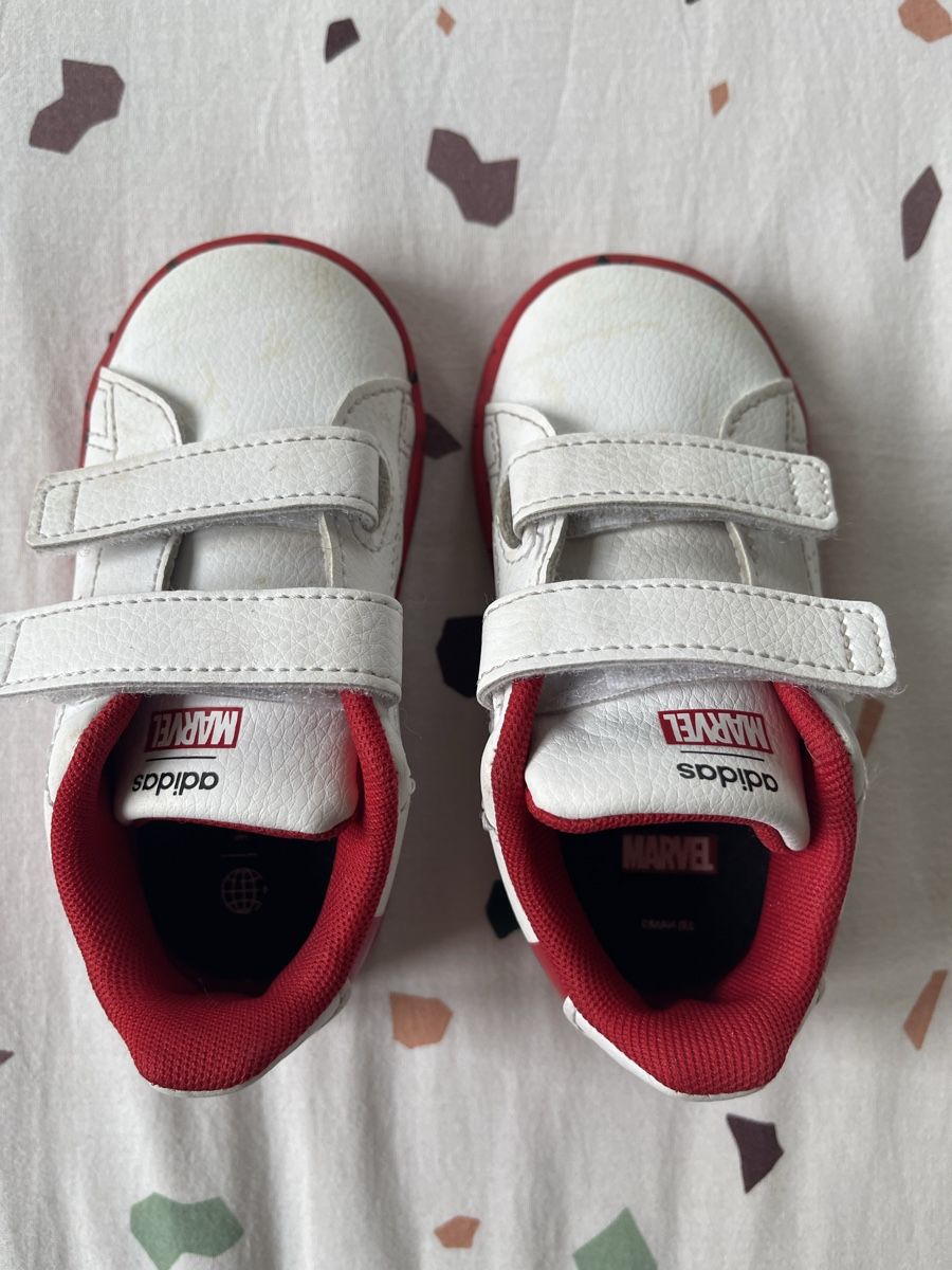 Adidas Scarpe per ragazzi: Adidas Marvel Spiderman Schuhe, Grösse 22 – Usato da Hirzel venduto da carta9 3