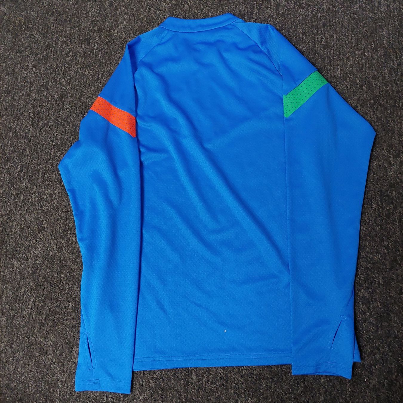 Puma Leibchen & Hosen: ITALIEN TRAINING TOP HALF ZIP - GRÖSSE M – Gebraucht aus Spiegel b. Bern von Natix 2
