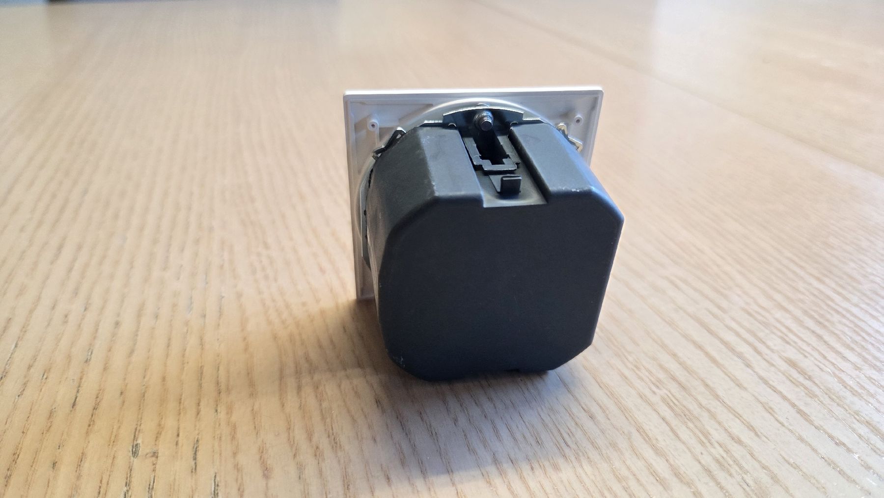 Interrupteurs: Led universal drehdimmer – D'occasion à Winterthur par sam_657f 2