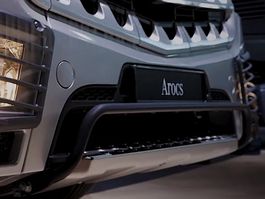 Fussrasten vorne für mercedes Arocs 5 2021