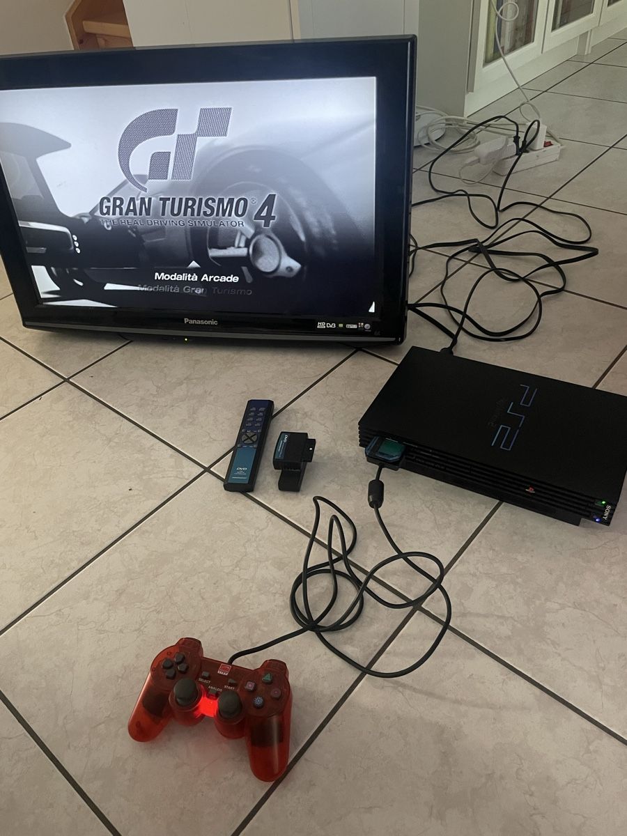 Sony Consoles: Lotto Playstation 2 FAT – D'occasion à Mezzovico par esa_d9tc 1