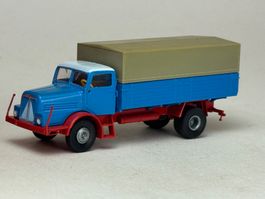 GB1- Brekina Faun Pritschen LKW blau