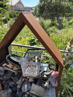 Holzstapelgestell aus Cortenstahl