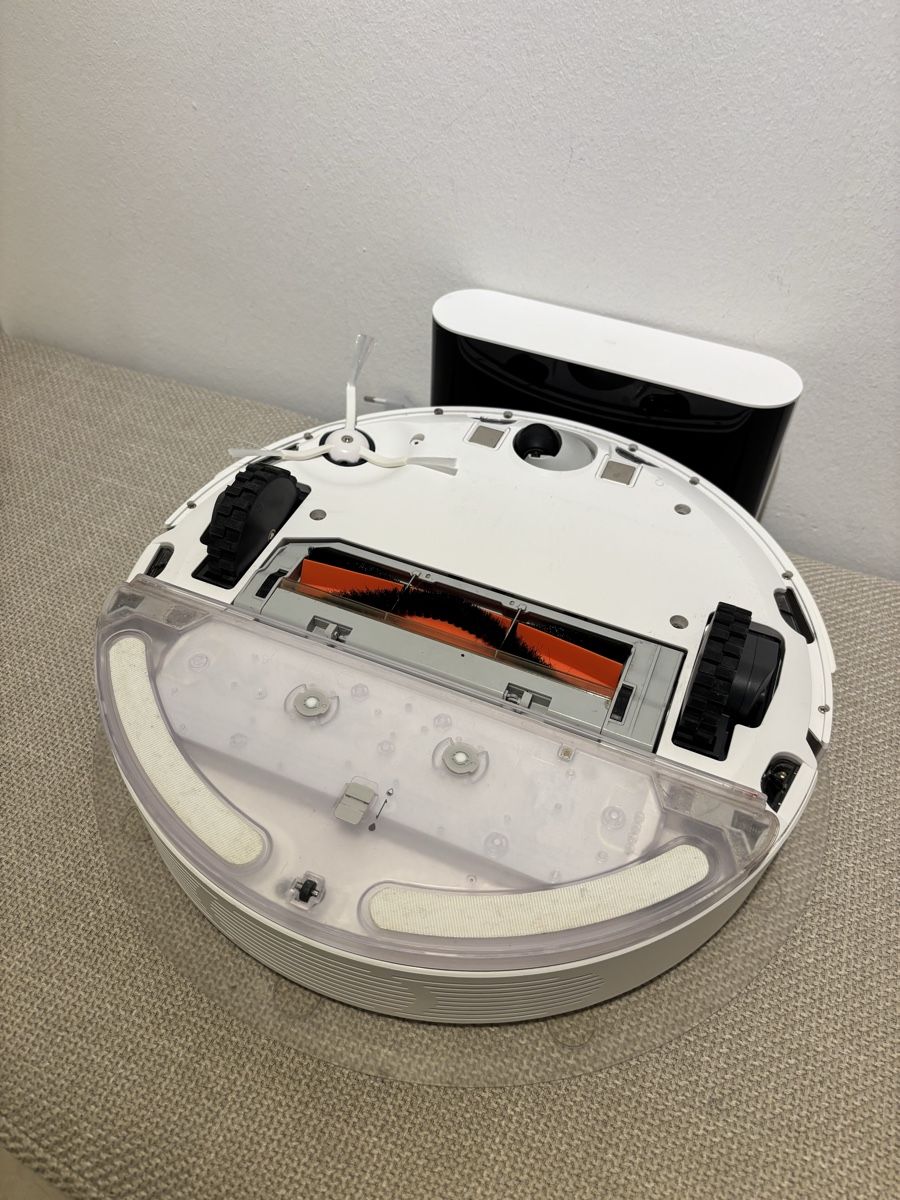 Roborock Aspirapolveri & Accessori: Roborock S6 Staubsauger + Wischer weiss – Usato da Bottmingen venduto da ana_5hrv 4