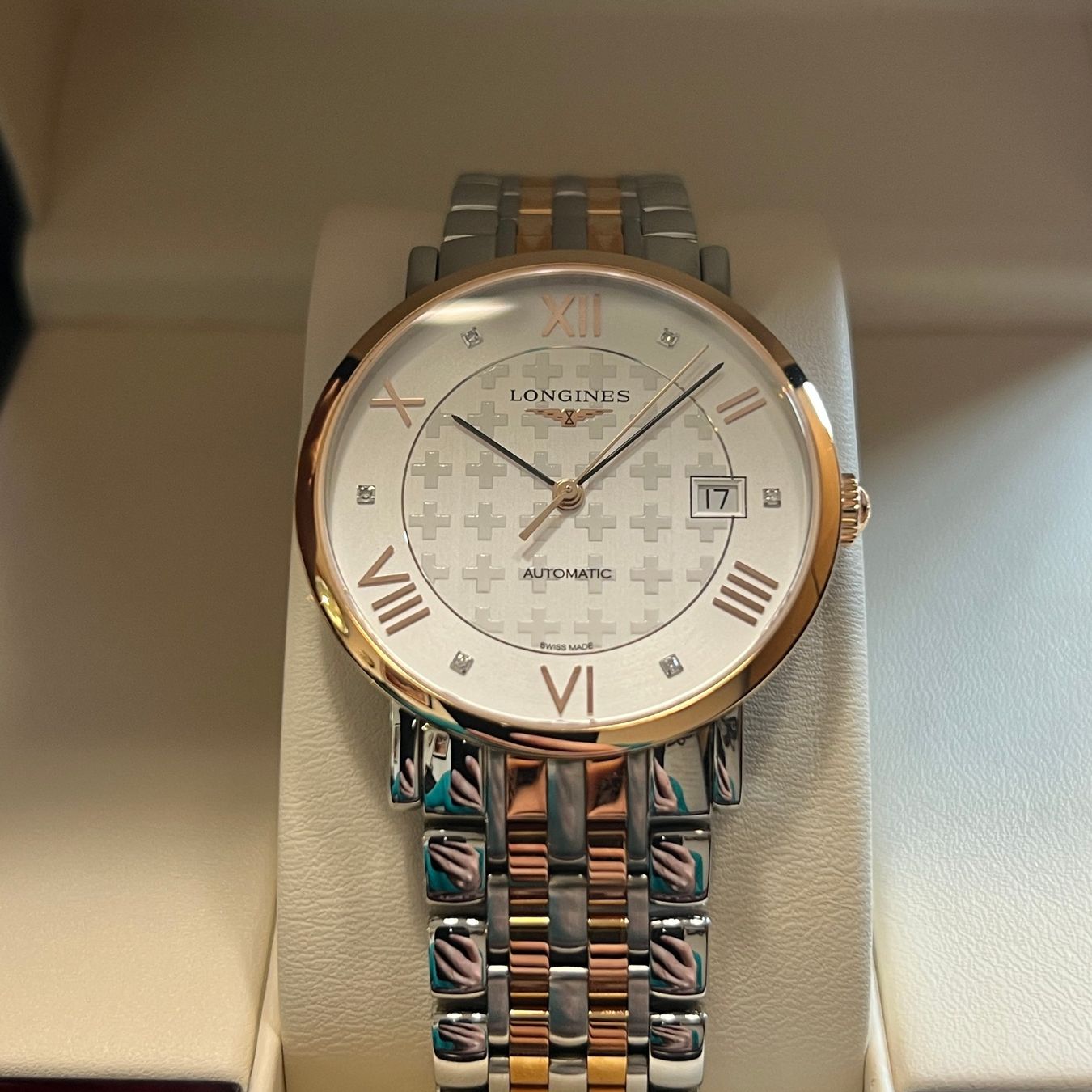 Longines Orologi: Longines Elegant Automatic Full Set L4.810.5.97.7 – Usato da Carouge GE venduto da Watchaser