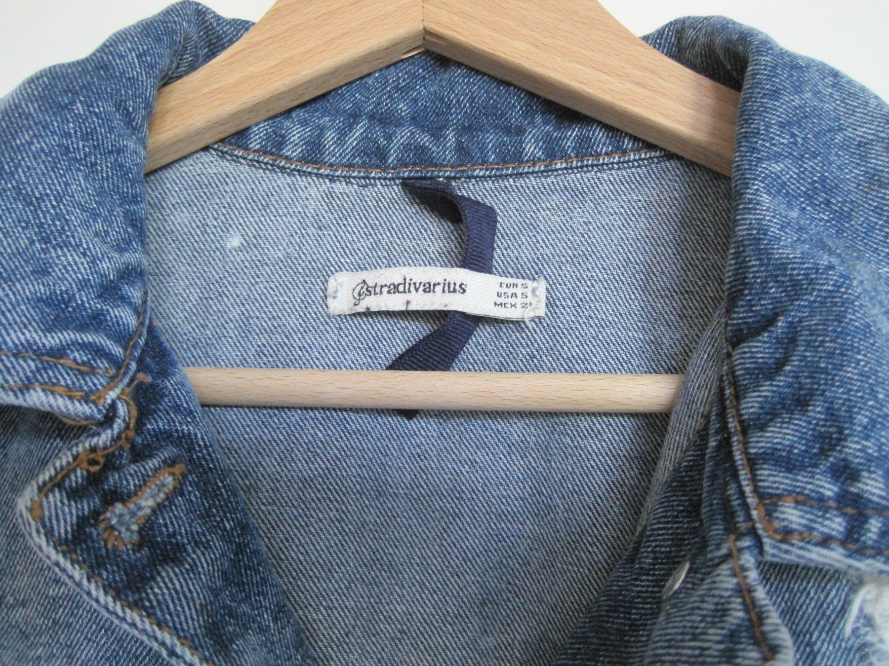 Stradivarius Giacche: JEANSJACKE VON STRADIVARIUS  GR. S – Usato da Münchenstein venduto da Strupfi 1