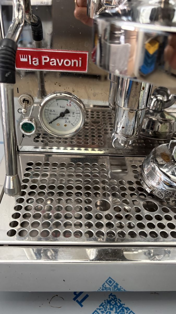 La Pavoni Macchine per caffè & Macchine per espresso: La Pavoni Semiprofessionell Velloni Classic – Usato da Riehen venduto da funkyjazz 3